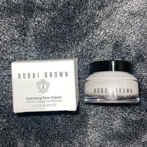 Bobbi Brown Hydrating Face Cream Size: 50ml